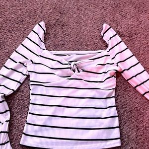 Long sleeve never worn